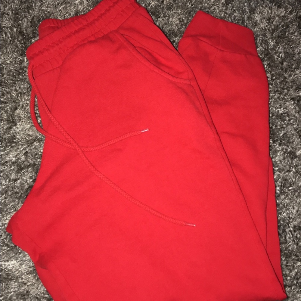 Forever 21 red joggers !!